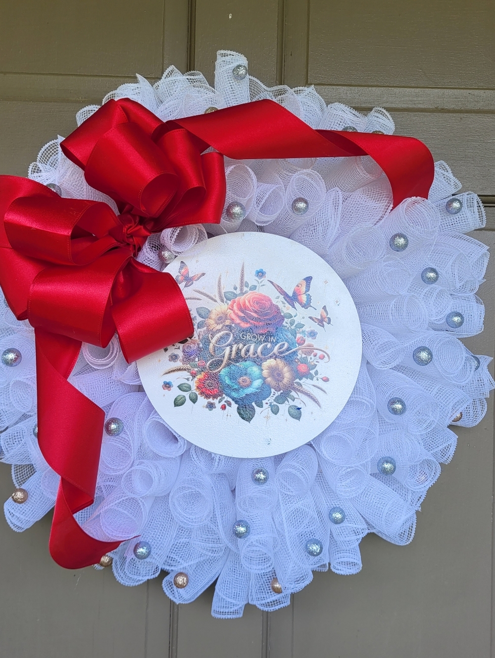 Handmade 'Grow In Grace' White Decorative Mesh Wreath